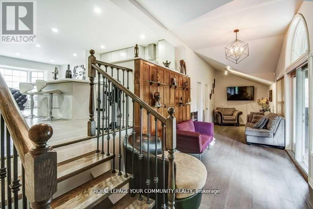 768 Grace Street, Newmarket, Ontario  L3Y 2L3 - Photo 25 - N12662428