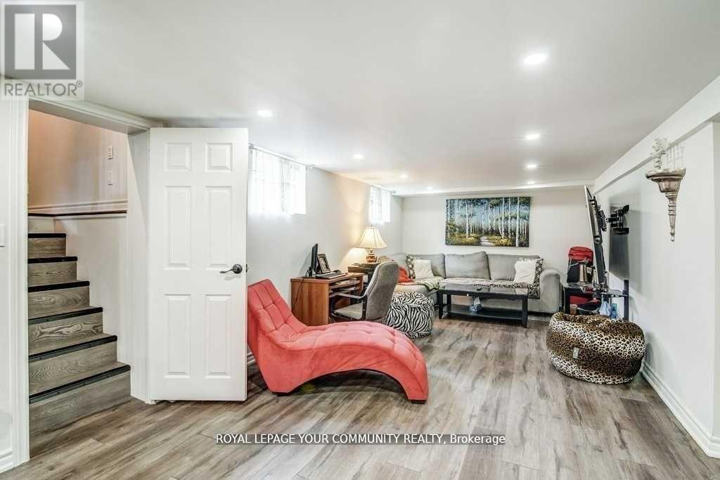 768 Grace Street, Newmarket, Ontario  L3Y 2L3 - Photo 30 - N12662428