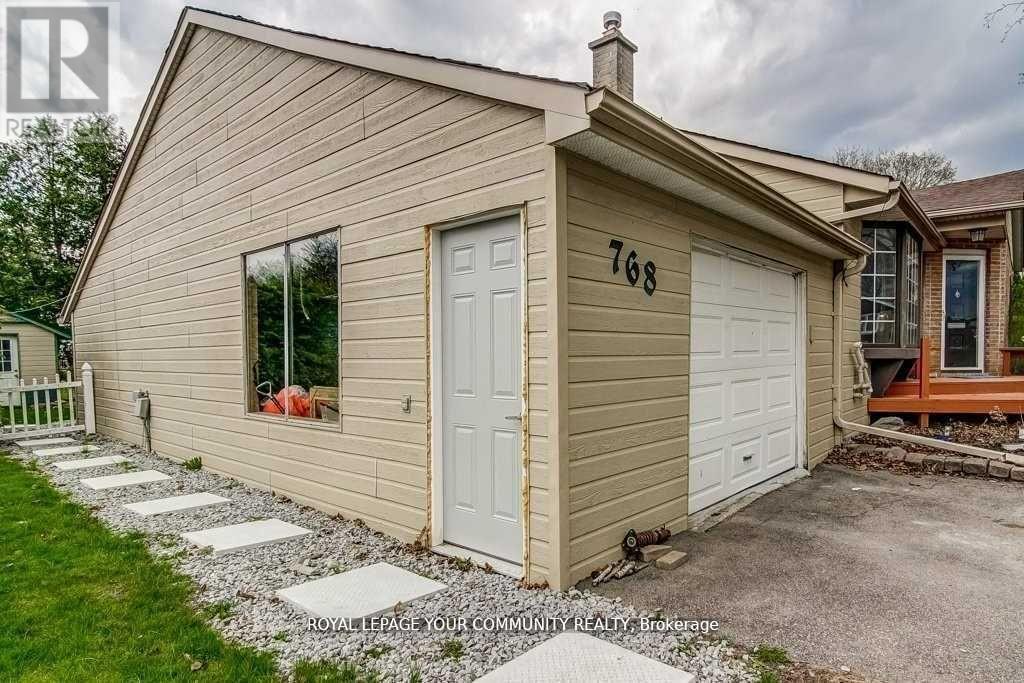 768 Grace Street, Newmarket, Ontario  L3Y 2L3 - Photo 39 - N12662428