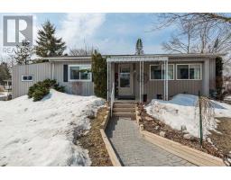 5 BROADWAY AVENUE, Innisfil, Ontario