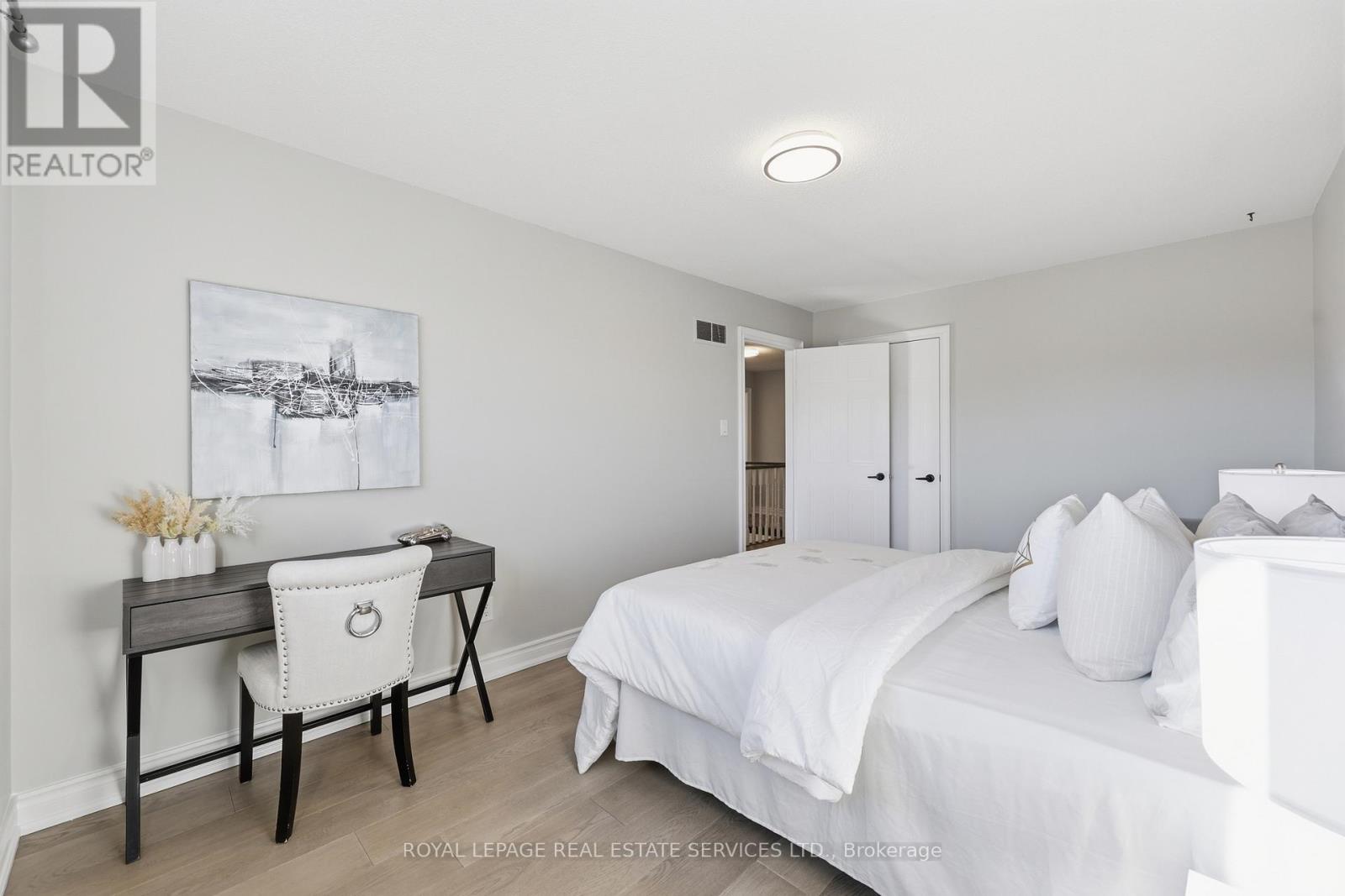 4134 Murray Hill Crescent, Mississauga, Ontario  L5C 4H8 - Photo 31 - W12871994