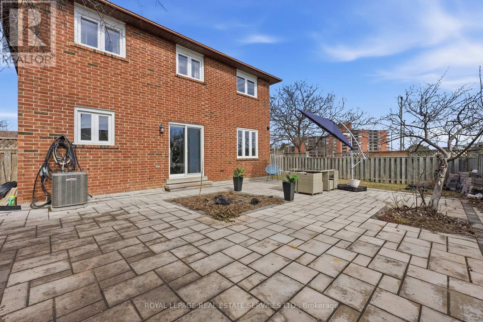 4134 Murray Hill Crescent, Mississauga, Ontario  L5C 4H8 - Photo 47 - W12871994