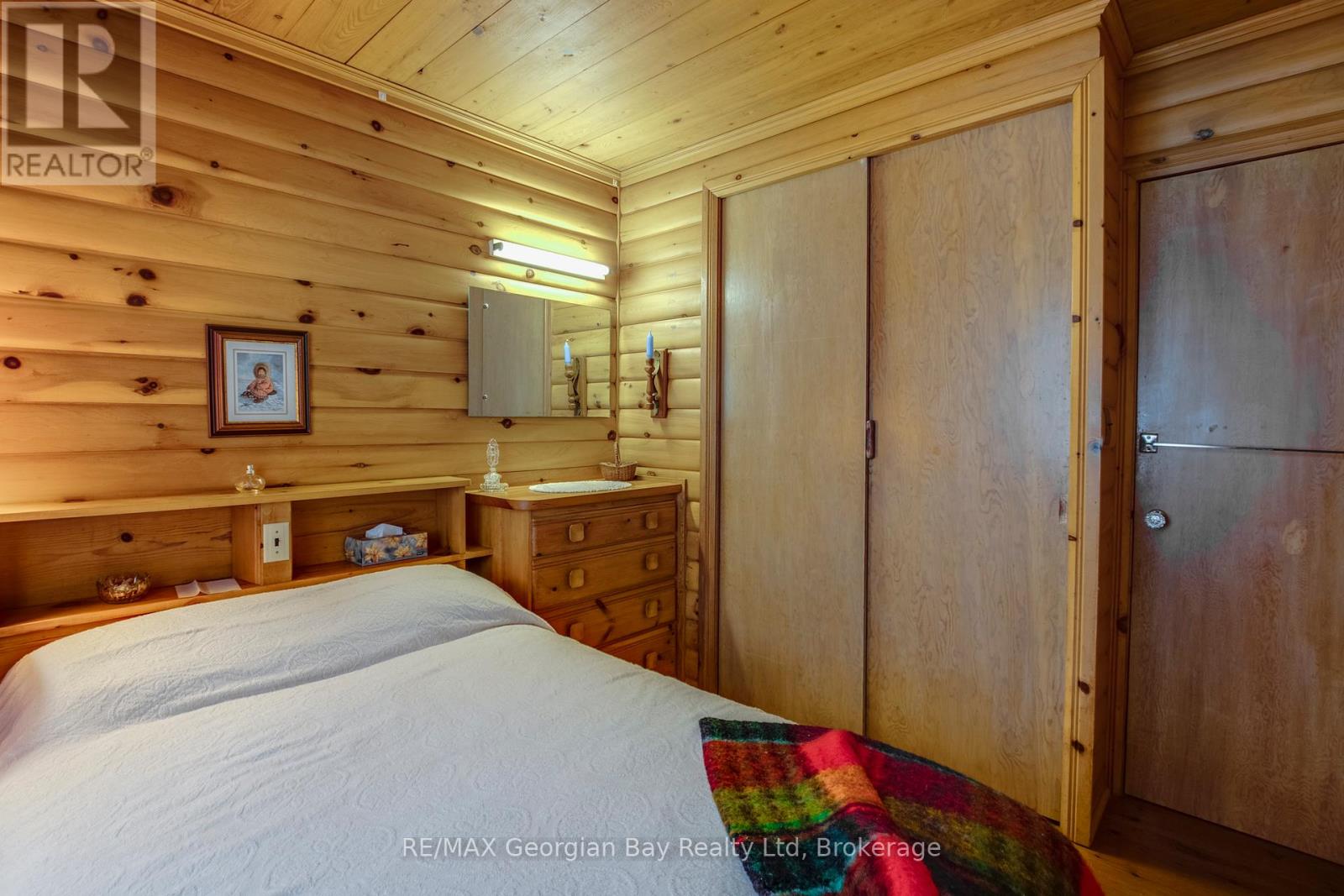 750 Tiny Beaches Road S, Tiny, Ontario  L0L 2T0 - Photo 22 - S12935366