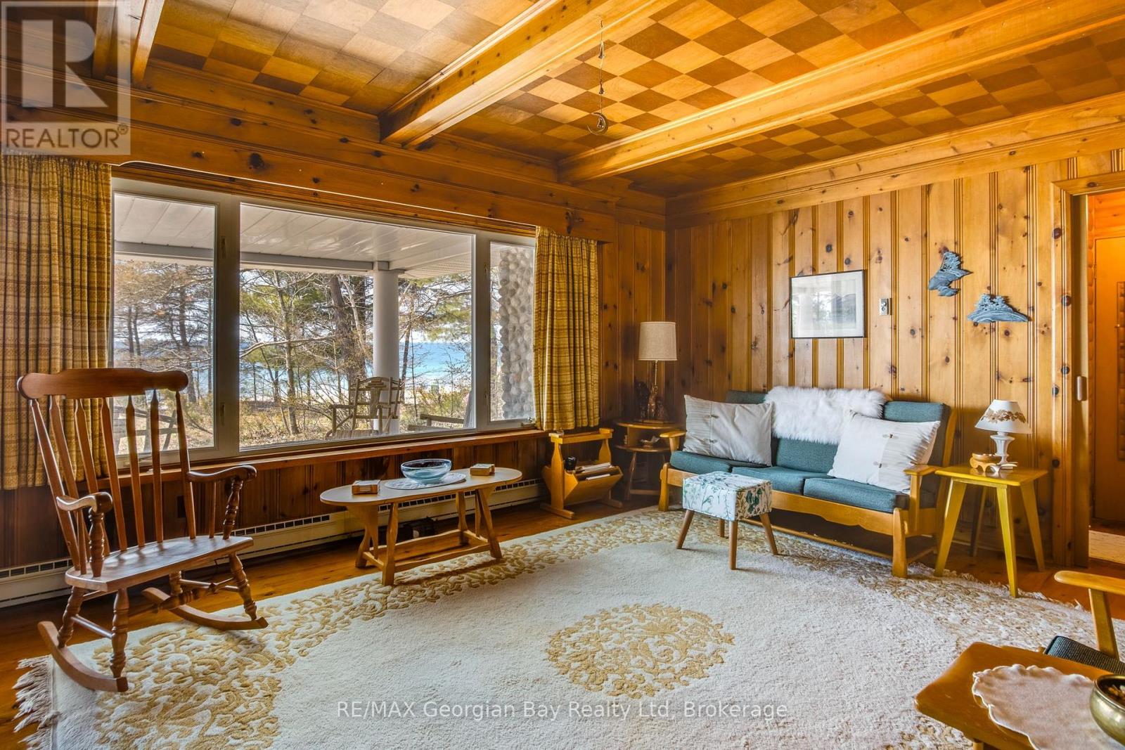 750 Tiny Beaches Road S, Tiny, Ontario  L0L 2T0 - Photo 9 - S12935366