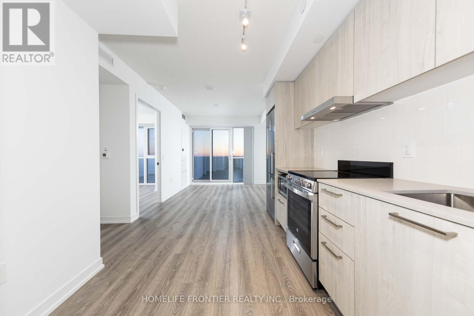 3309 - 195 Commerce Street, Vaughan, Ontario L4K 0P9 - Photo 4 - N12935226