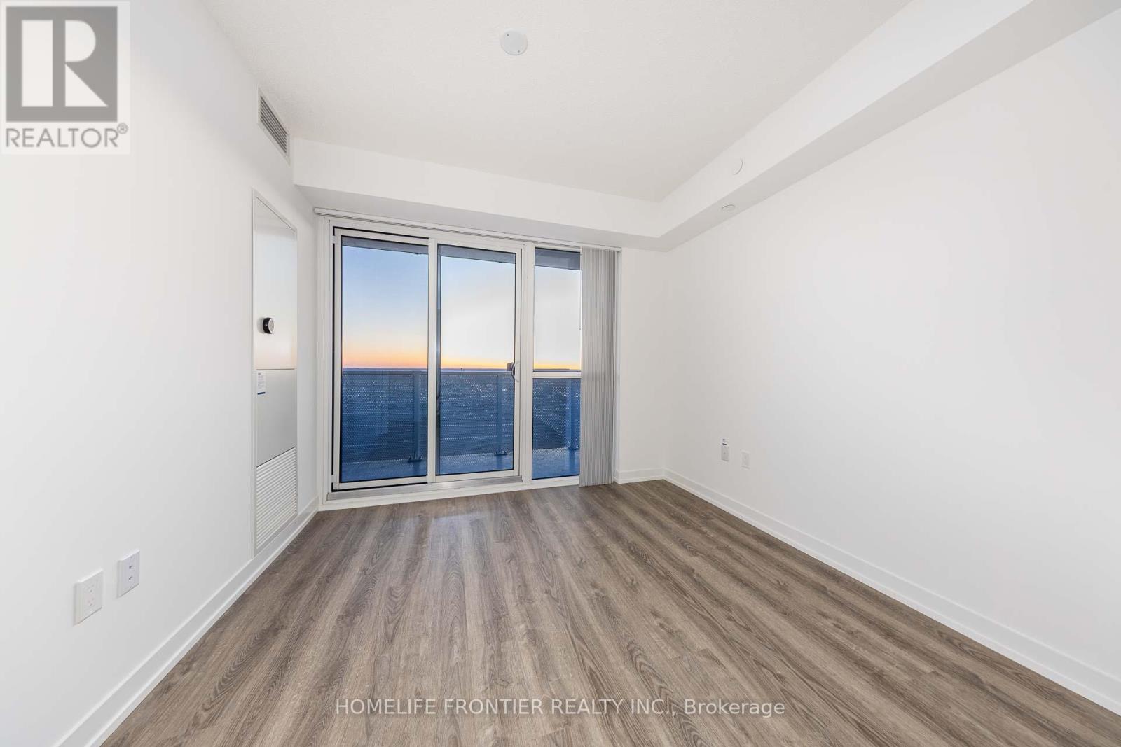 3309 - 195 Commerce Street, Vaughan, Ontario L4K 0P9 - Photo 7 - N12935226