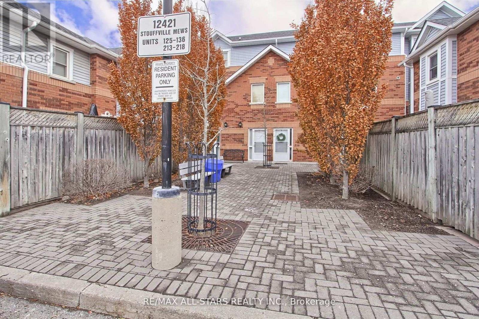 218 - 12421 Ninth Line, Whitchurch-Stouffville, Ontario L4A 1J3 - Photo 2 - N12935234