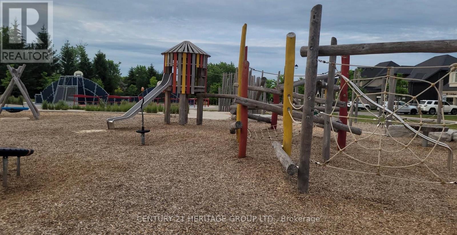 17 La Quinta Lane, Newmarket, Ontario  L3Y 0E2 - Photo 16 - N12935240