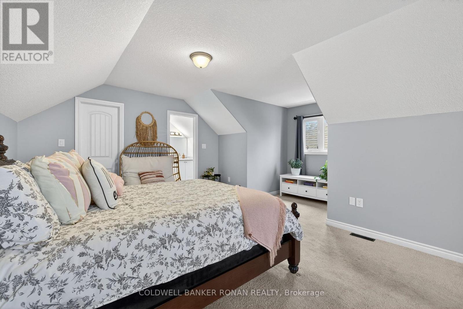 22 Morrison Avenue, New Tecumseth, Ontario  L9R 0H4 - Photo 23 - N12935458