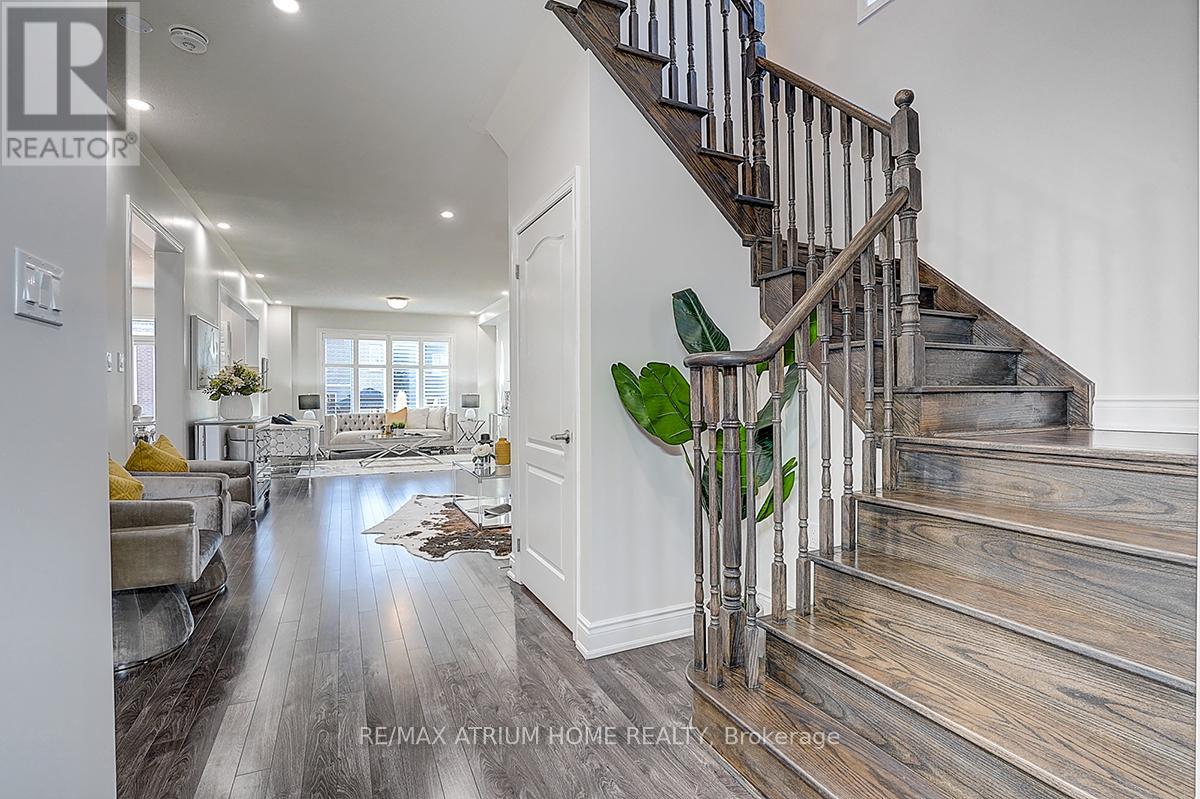 191 Rutherford Road, Bradford West Gwillimbury (Bradford), Ontario  L3Z 0B4 - Photo 6 - N12935562