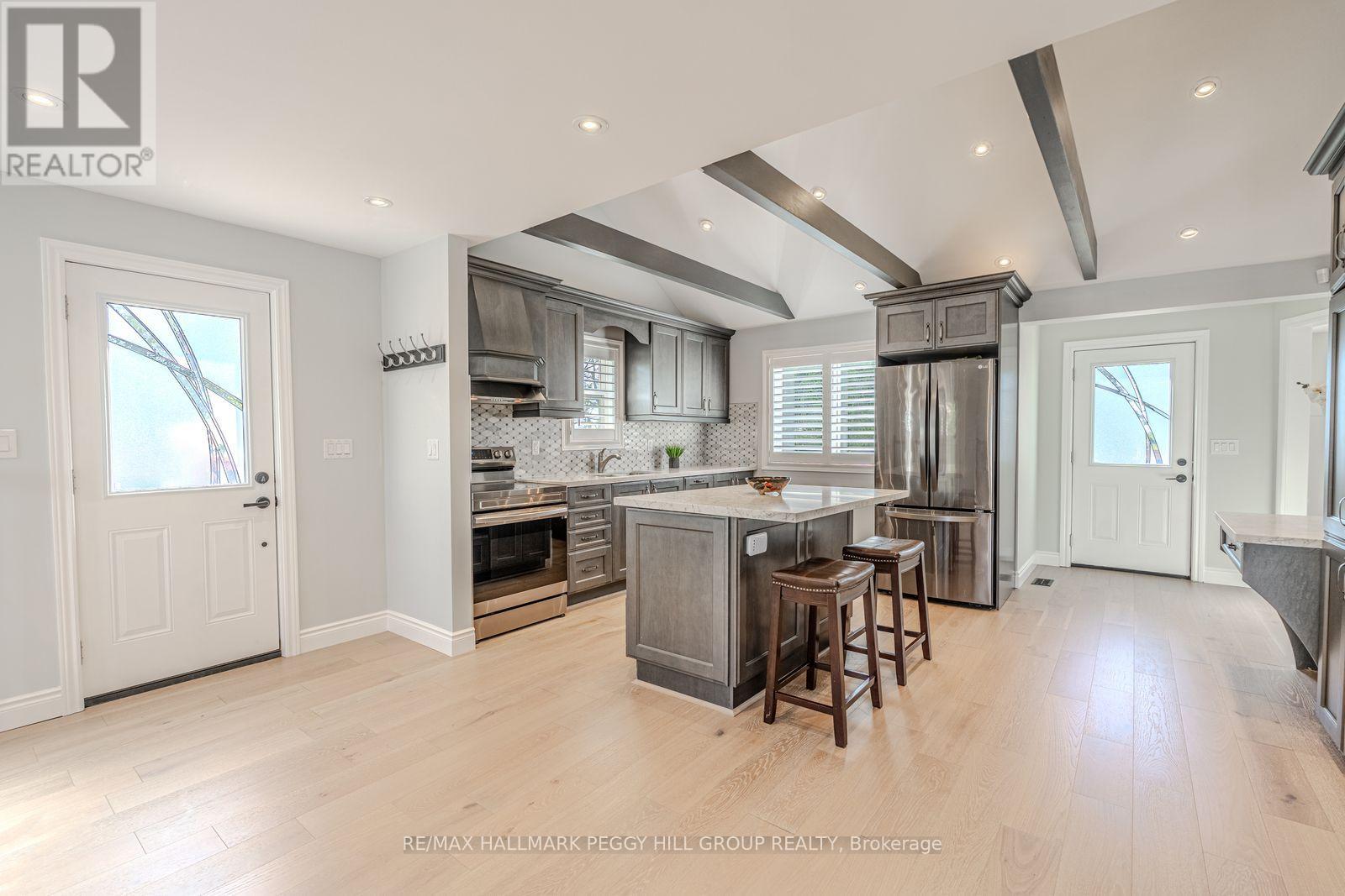 2484 Highway 11 S, Oro-Medonte (Guthrie), Ontario  L0L 2E0 - Photo 5 - S12935424