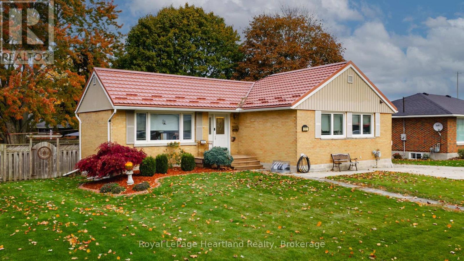 202 ST. DAVID STREET, West Perth, Ontario