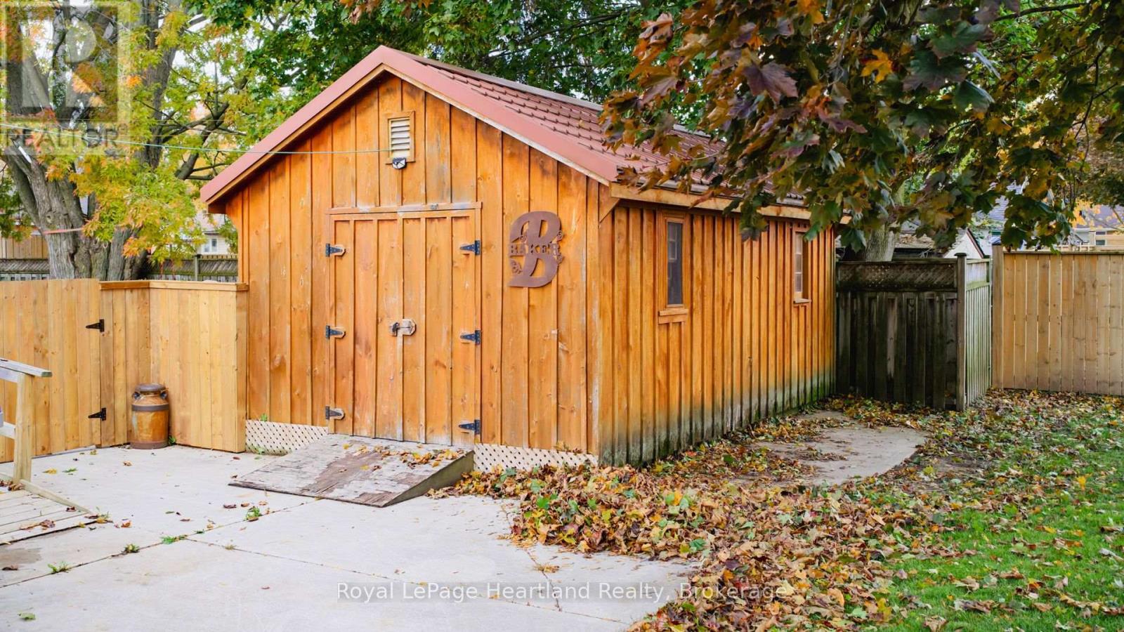 202 St. David Street, West Perth, Ontario  N0K 1N0 - Photo 10 - X12935262