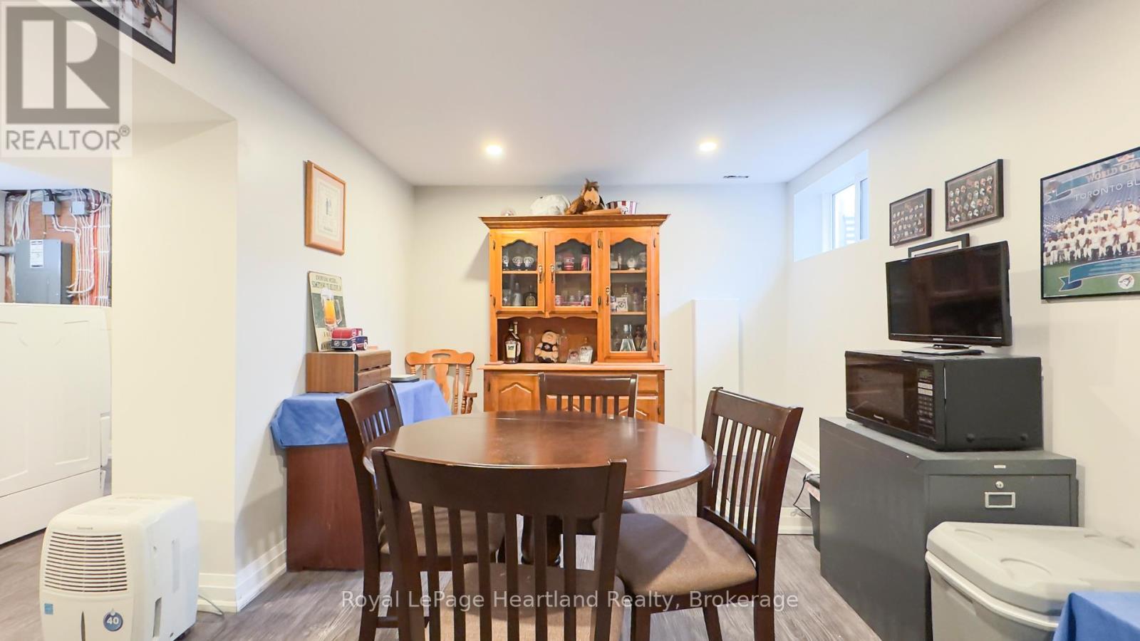 202 St. David Street, West Perth, Ontario  N0K 1N0 - Photo 18 - X12935262