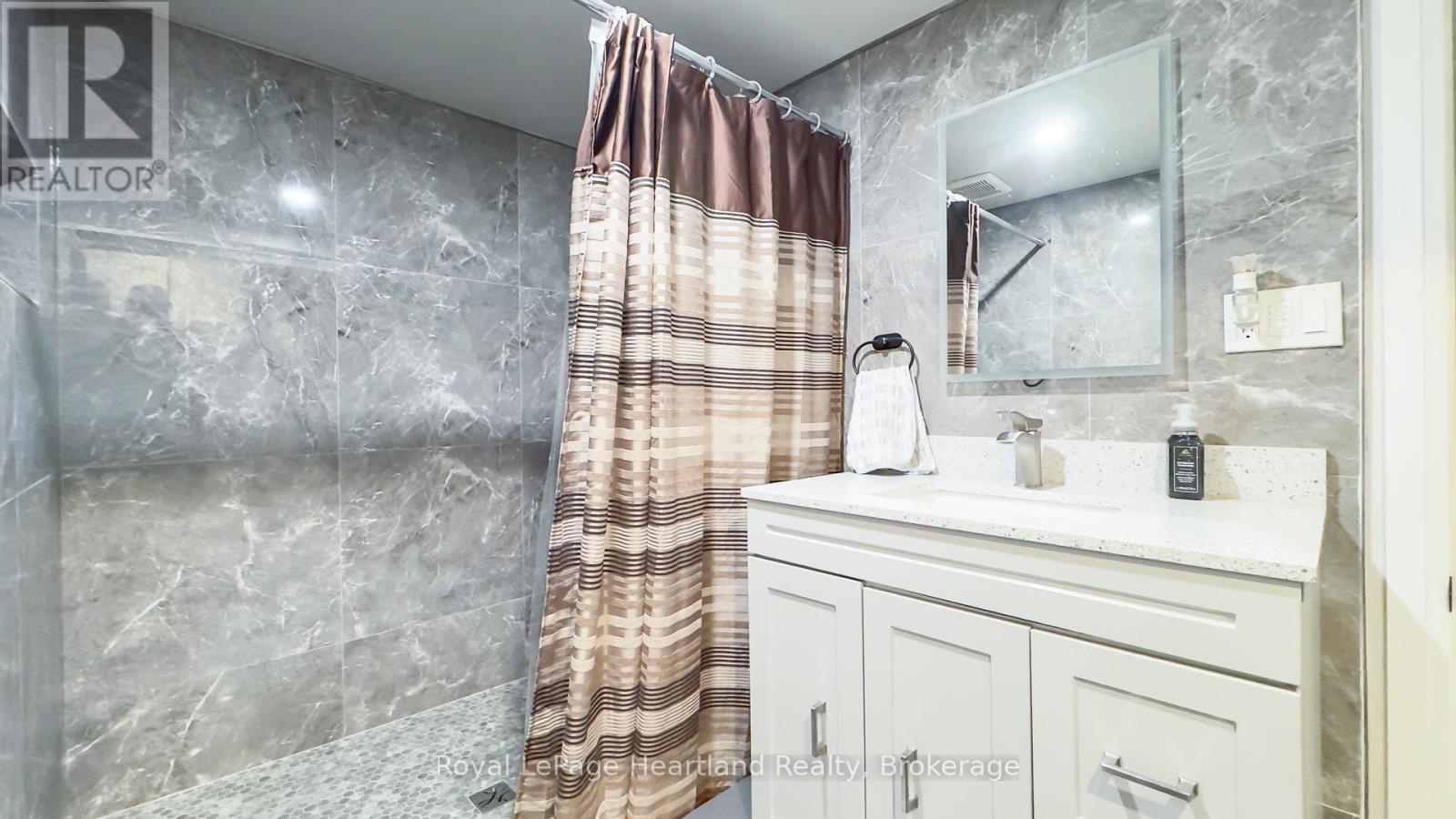 202 St. David Street, West Perth, Ontario  N0K 1N0 - Photo 22 - X12935262