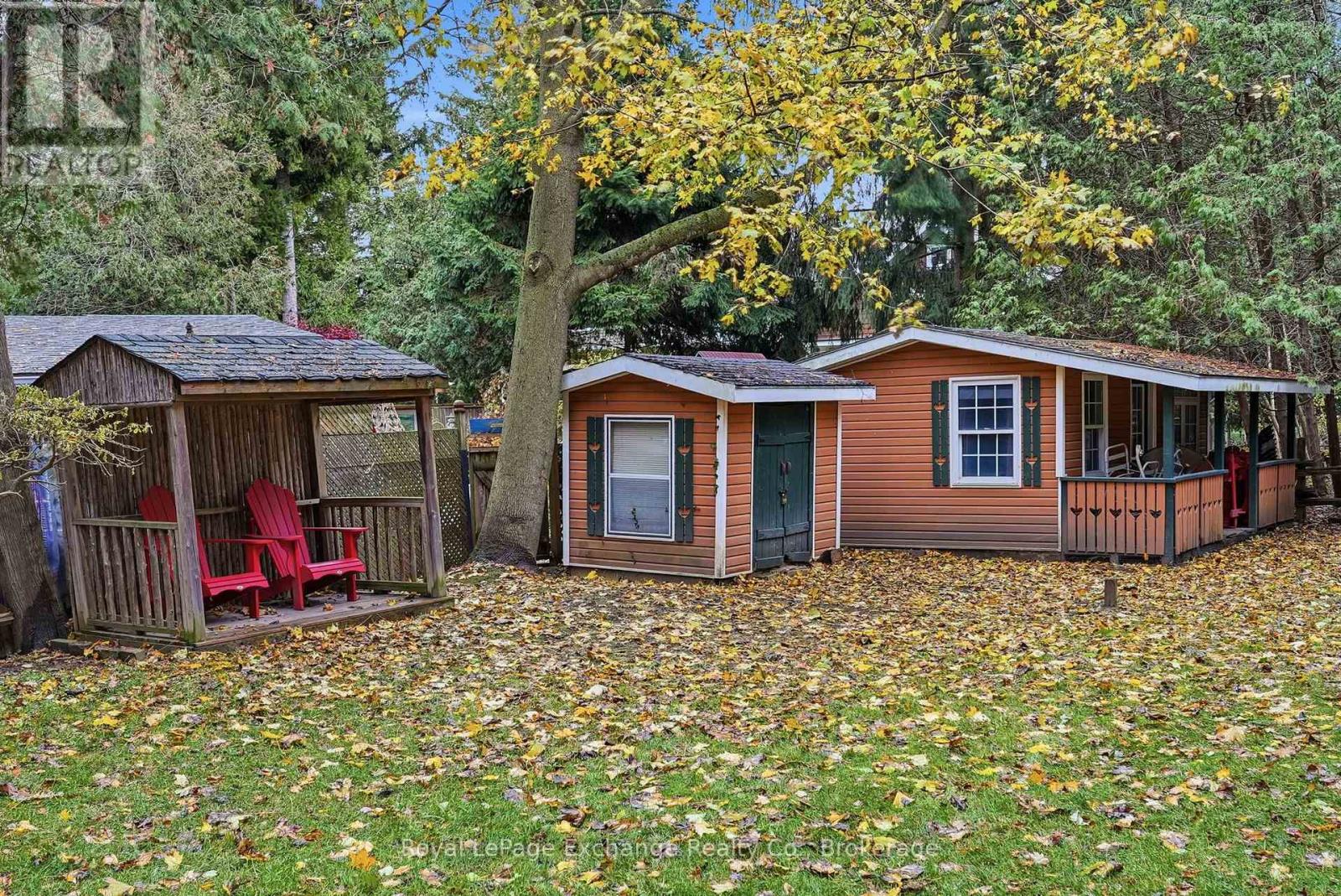 105 Stratford Street, Huron-Kinloss, Ontario  N2Z 2X3 - Photo 28 - X12935312