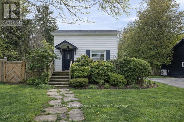 75 WELLESLEY STREET, Centre Wellington, Ontario