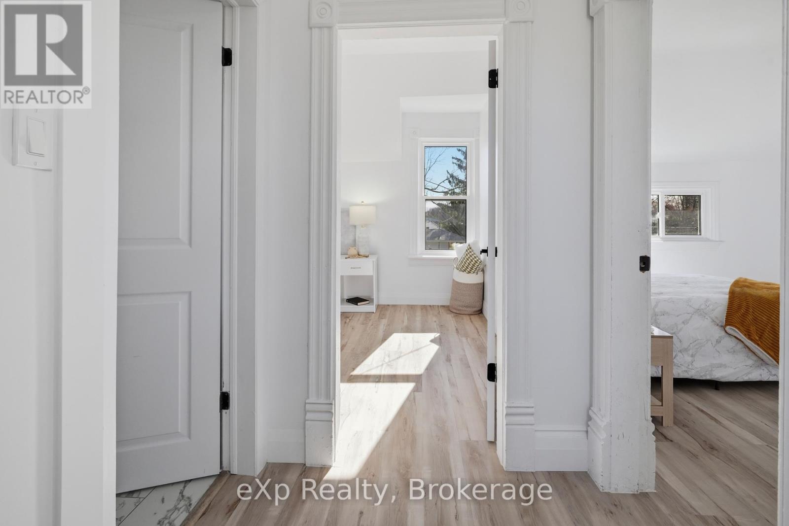 192 William Street W, North Middlesex, Ontario  N0M 2K0 - Photo 31 - X12935550