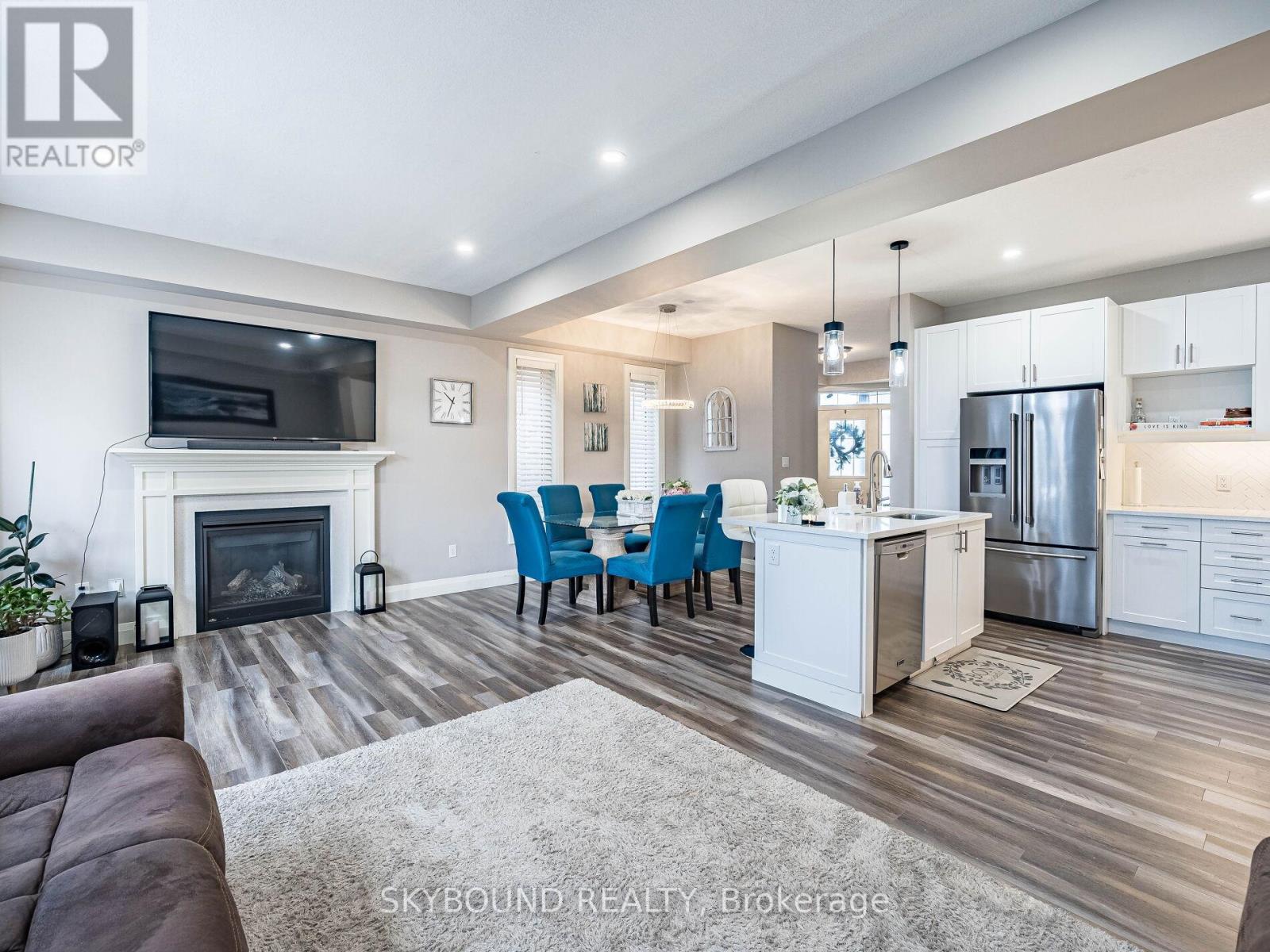 110 Links Crescent, Woodstock, Ontario  N4T 0P5 - Photo 2 - X12870490