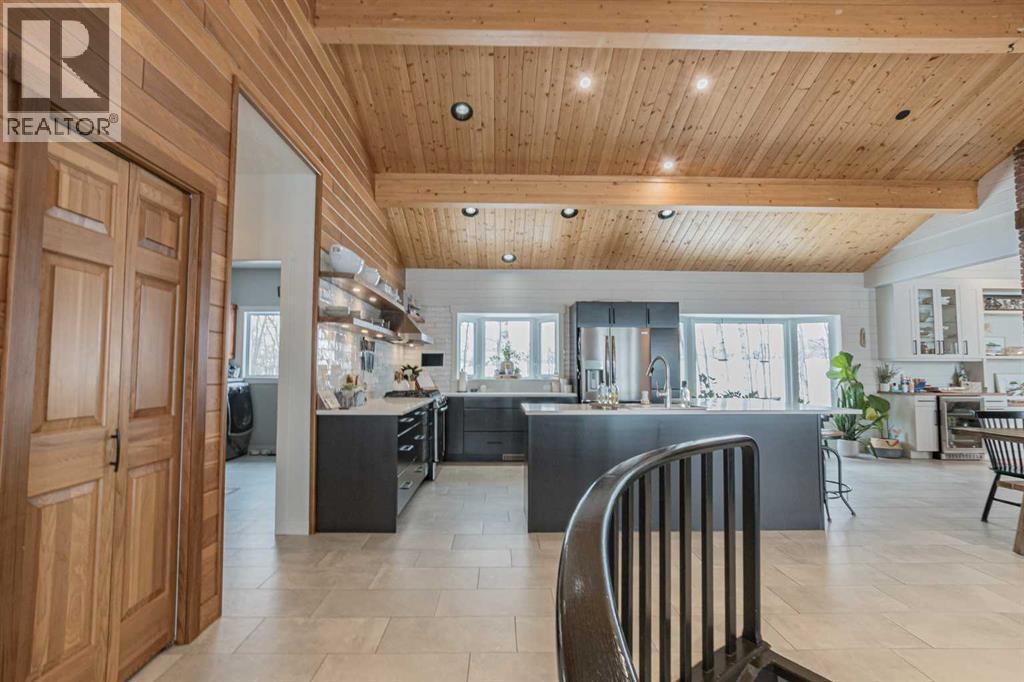 63062 711a Township, Rural Grande Prairie No. 1, Alberta  T8W 5H1 - Photo 7 - A2288161