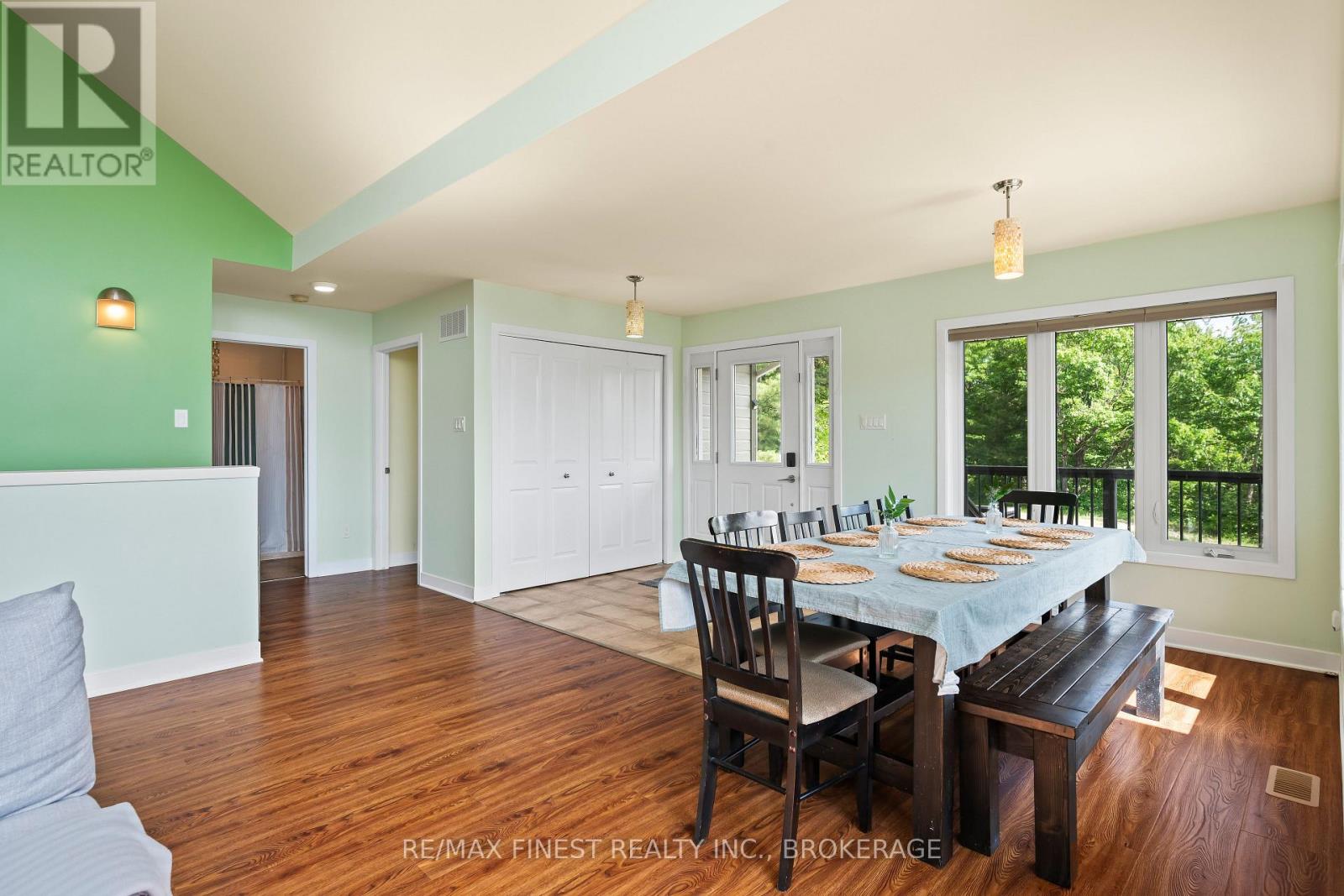 2092 Beach Road, Frontenac, Ontario  K0H 2M0 - Photo 23 - X12935540