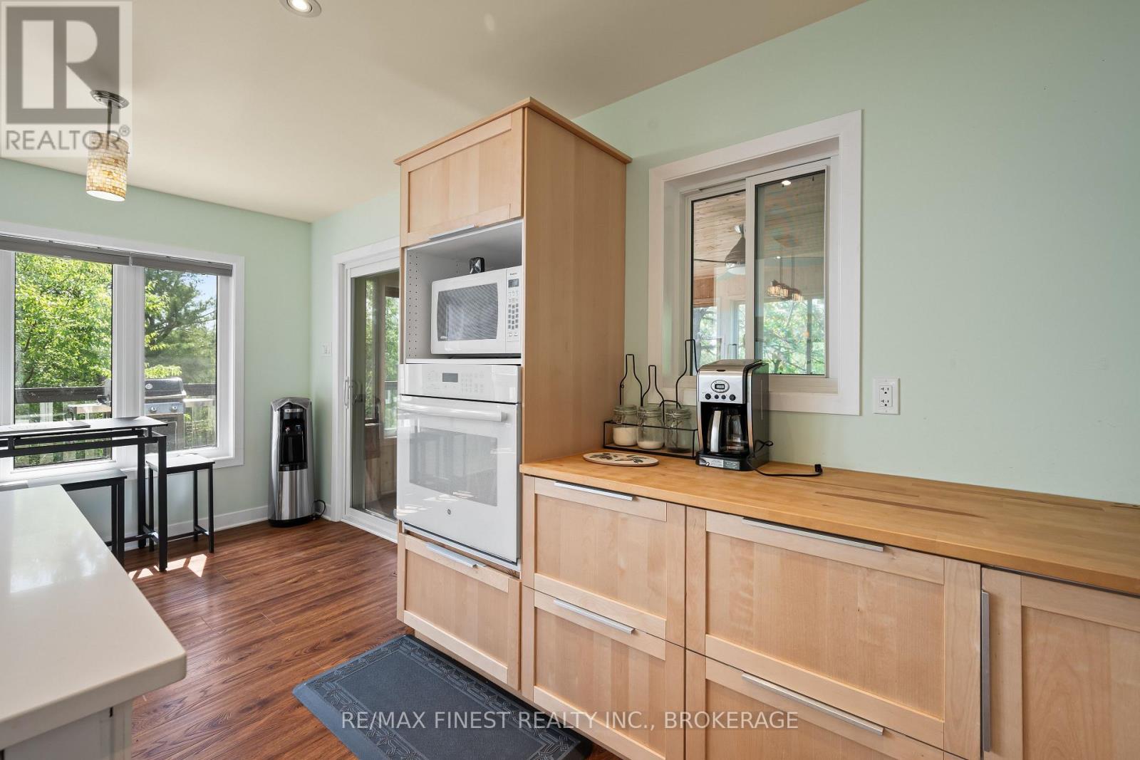 2092 Beach Road, Frontenac, Ontario  K0H 2M0 - Photo 27 - X12935540