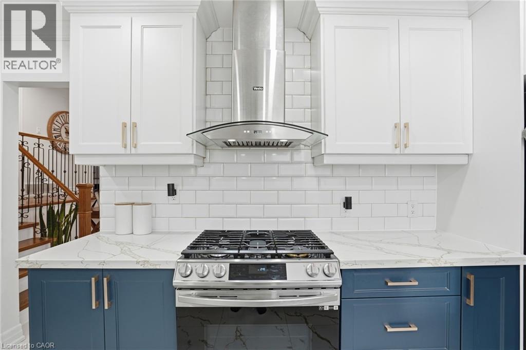 697 Lomond Crescent, Burlington, Ontario  L7L 2N8 - Photo 15 - 40810298