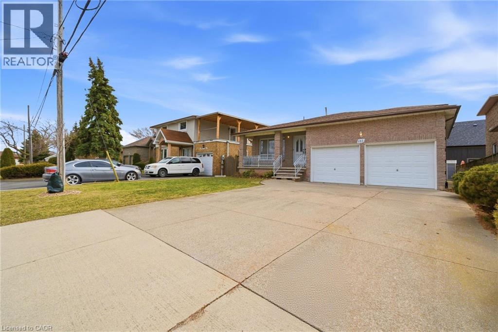 382 Hemlock Avenue, Stoney Creek, Ontario  L8E 2E1 - Photo 2 - 40813426