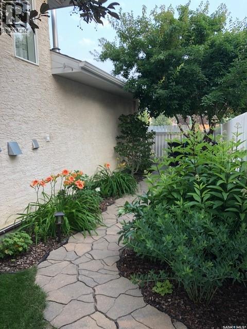 1002 Pezer Crescent, Saskatoon, Saskatchewan  S7S 1K1 - Photo 34 - SK031576