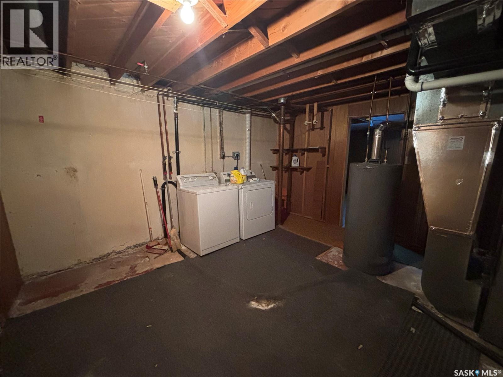 1356 King Crescent, Moose Jaw, Saskatchewan  S6H 3G2 - Photo 11 - SK031458