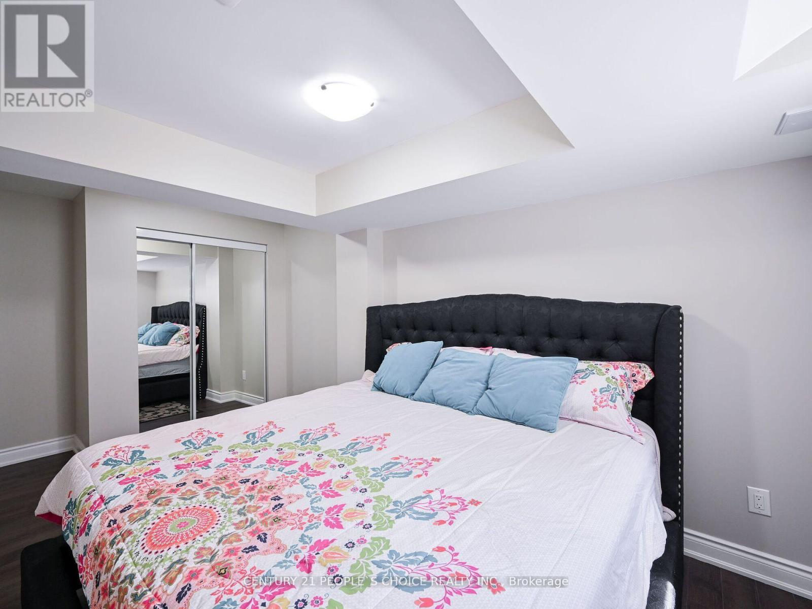 Bsmt - 7512 Saint Barbara Boulevard, Mississauga, Ontario  L5W 0G3 - Photo 13 - W12935212