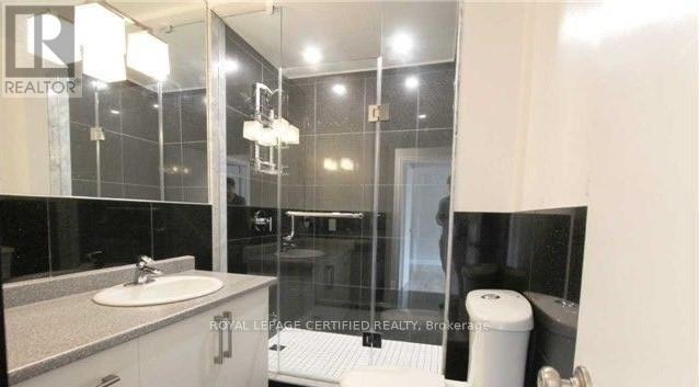 7 June Avenue, Brampton, Ontario  L6V 1W2 - Photo 9 - W12935246