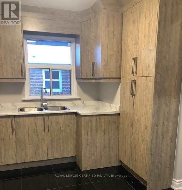 7 June Avenue, Brampton, Ontario  L6V 1W2 - Photo 15 - W12935258