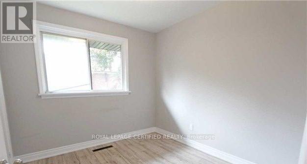 7 June Avenue, Brampton, Ontario  L6V 1W2 - Photo 8 - W12935258