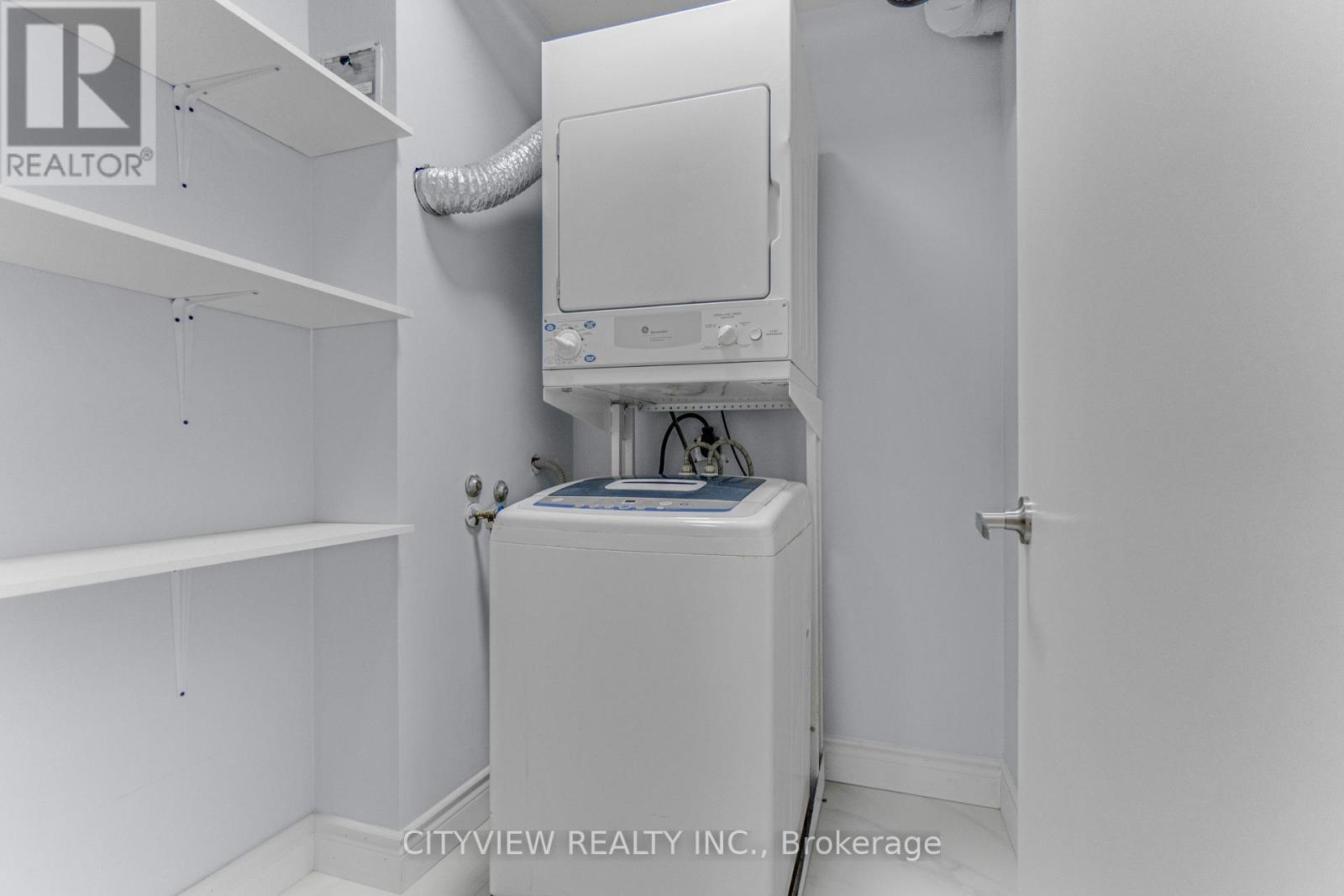 615 - 115 Hillcrest Avenue, Mississauga, Ontario  L5B 3Y9 - Photo 35 - W12935280