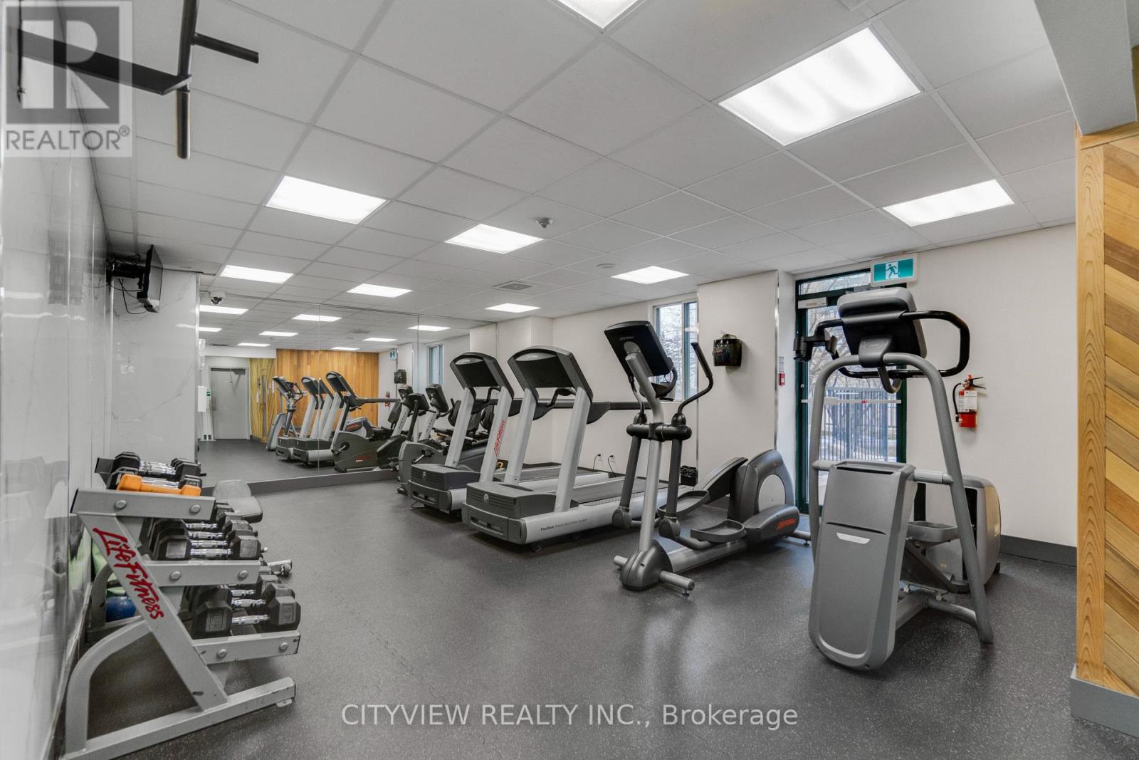 615 - 115 Hillcrest Avenue, Mississauga, Ontario  L5B 3Y9 - Photo 36 - W12935280