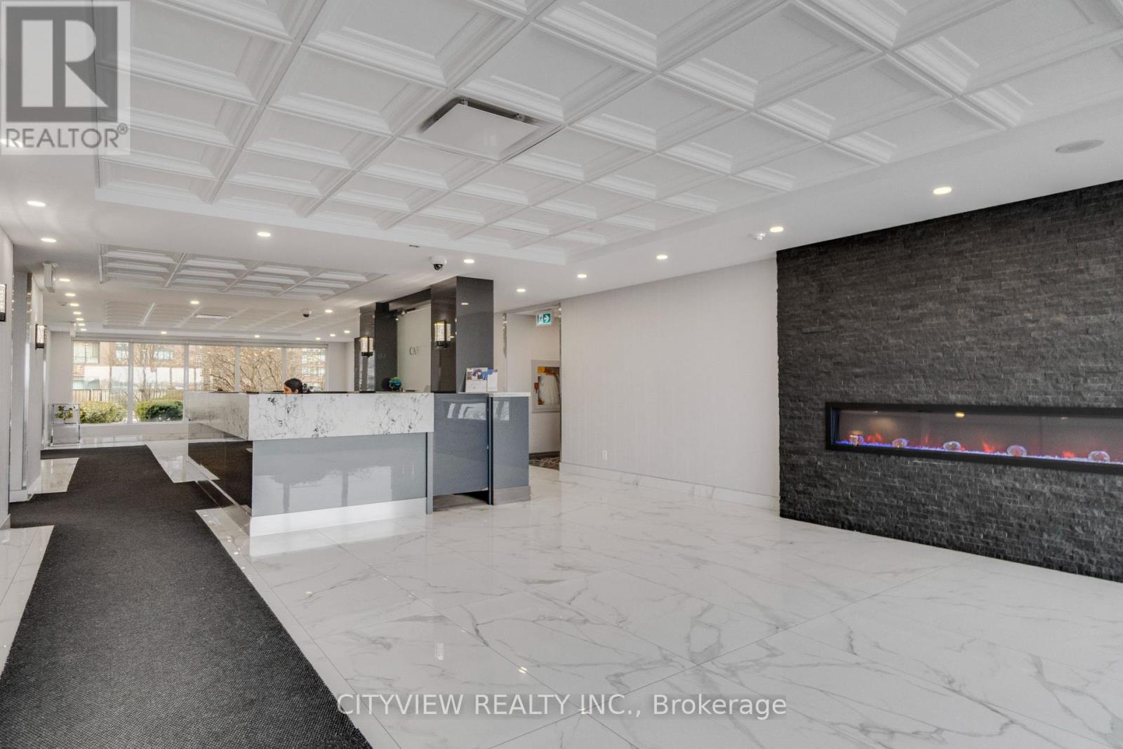 615 - 115 Hillcrest Avenue, Mississauga, Ontario  L5B 3Y9 - Photo 9 - W12935280