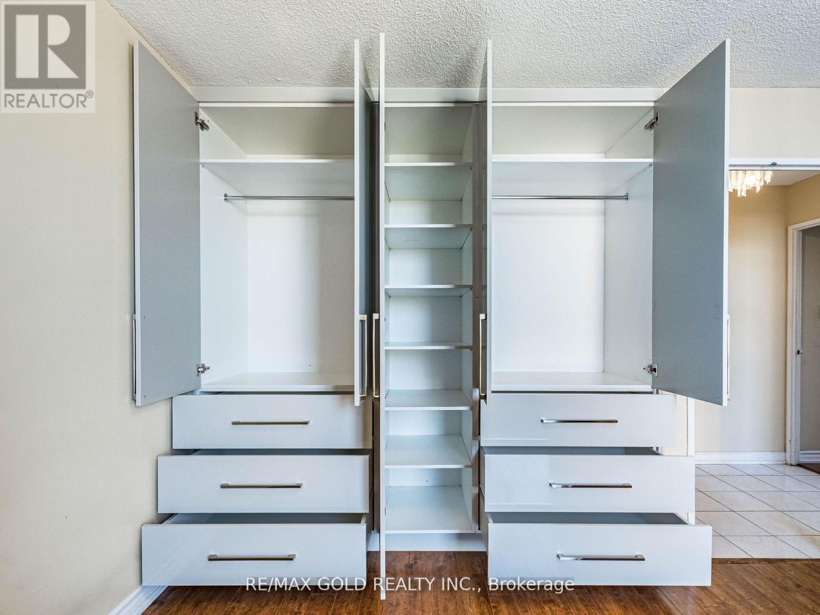 1010 - 17 Knightsbridge Road, Brampton, Ontario L6T 3X9 - Photo 38 - W12935286