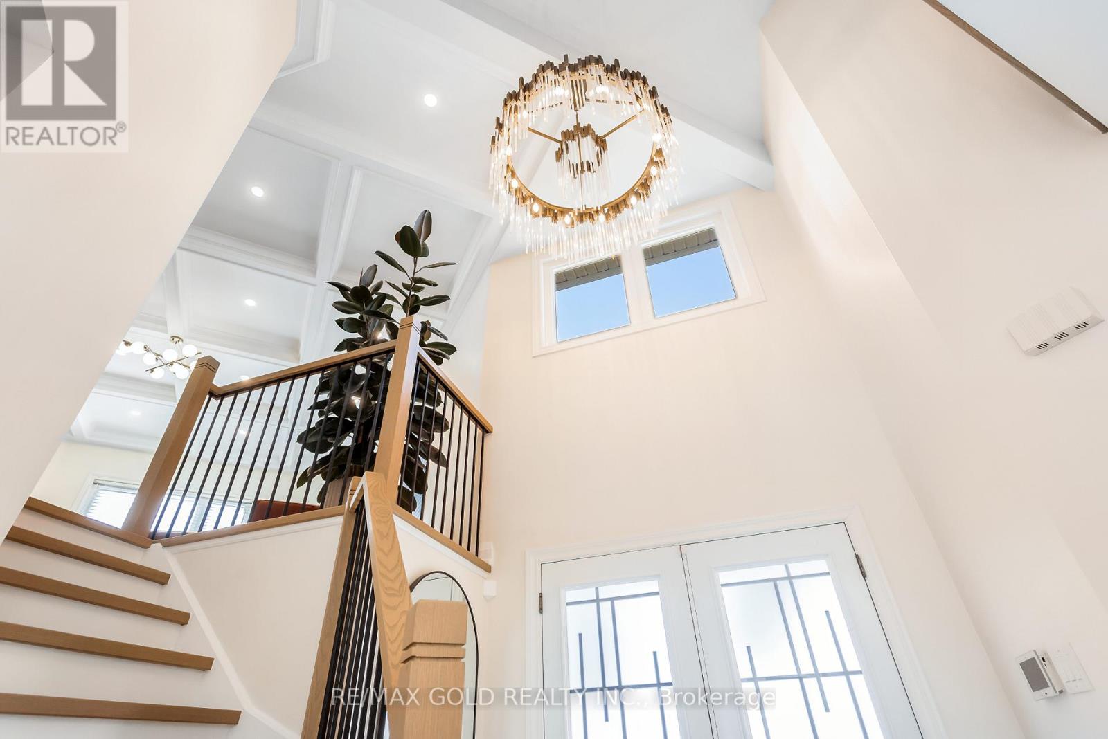 3243 Dovetail Mews, Mississauga, Ontario  L5L 5G8 - Photo 5 - W12935290