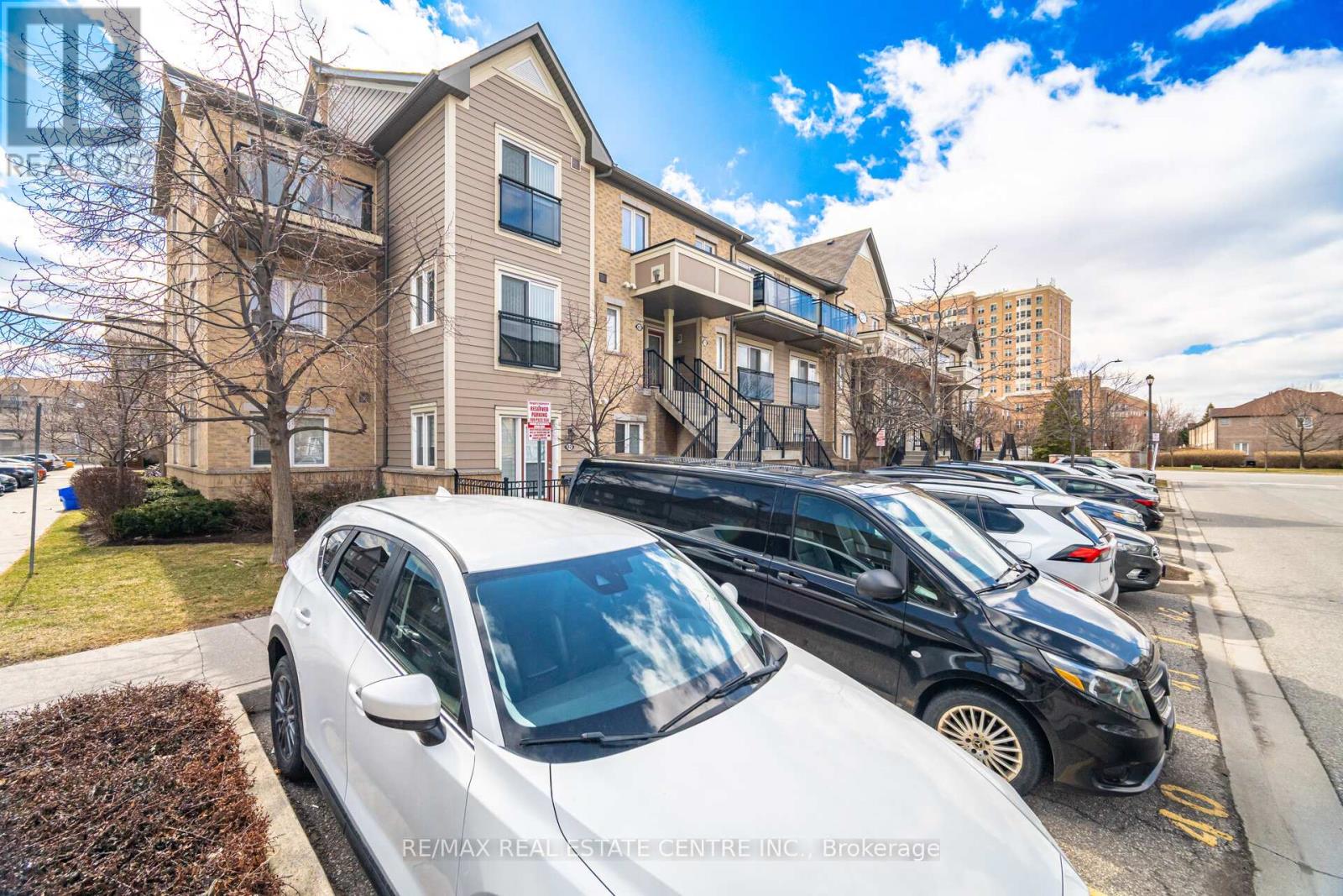 72 - 2891 Rio Court, Mississauga, Ontario  L5M 0S3 - Photo 2 - W12935364