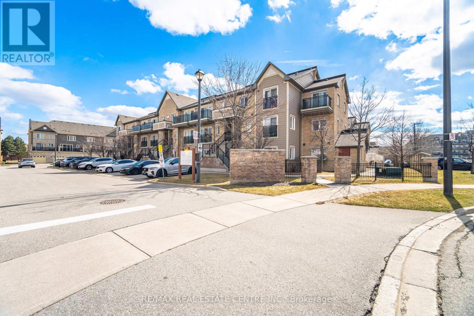 72 - 2891 Rio Court, Mississauga, Ontario  L5M 0S3 - Photo 3 - W12935364