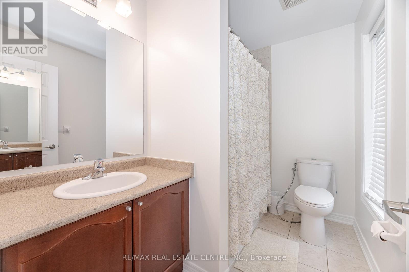 3401 Hideaway Place, Mississauga, Ontario  L5M 0A7 - Photo 32 - W12935374