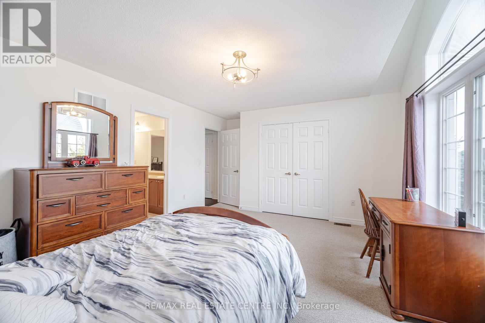 3401 Hideaway Place, Mississauga, Ontario  L5M 0A7 - Photo 38 - W12935374