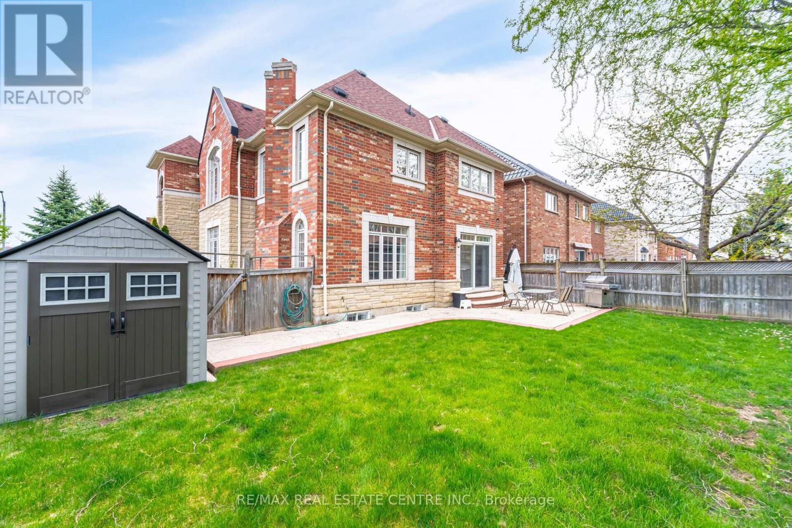 3401 Hideaway Place, Mississauga, Ontario  L5M 0A7 - Photo 49 - W12935374