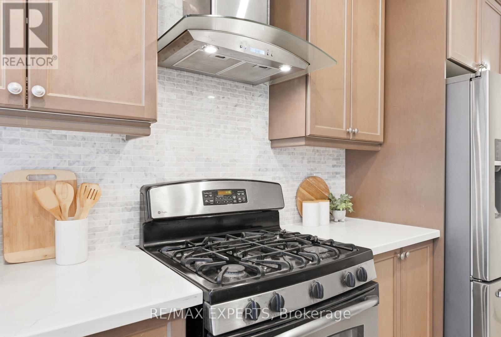 1254 Sweetfern Crescent, Milton, Ontario  L9E 1M1 - Photo 16 - W12935398