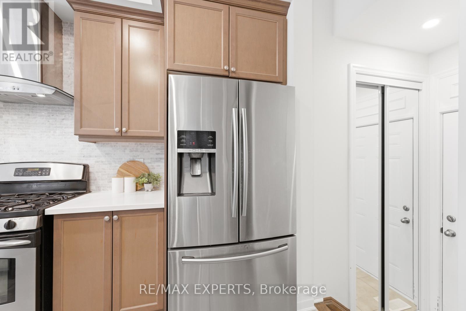 1254 Sweetfern Crescent, Milton, Ontario  L9E 1M1 - Photo 17 - W12935398