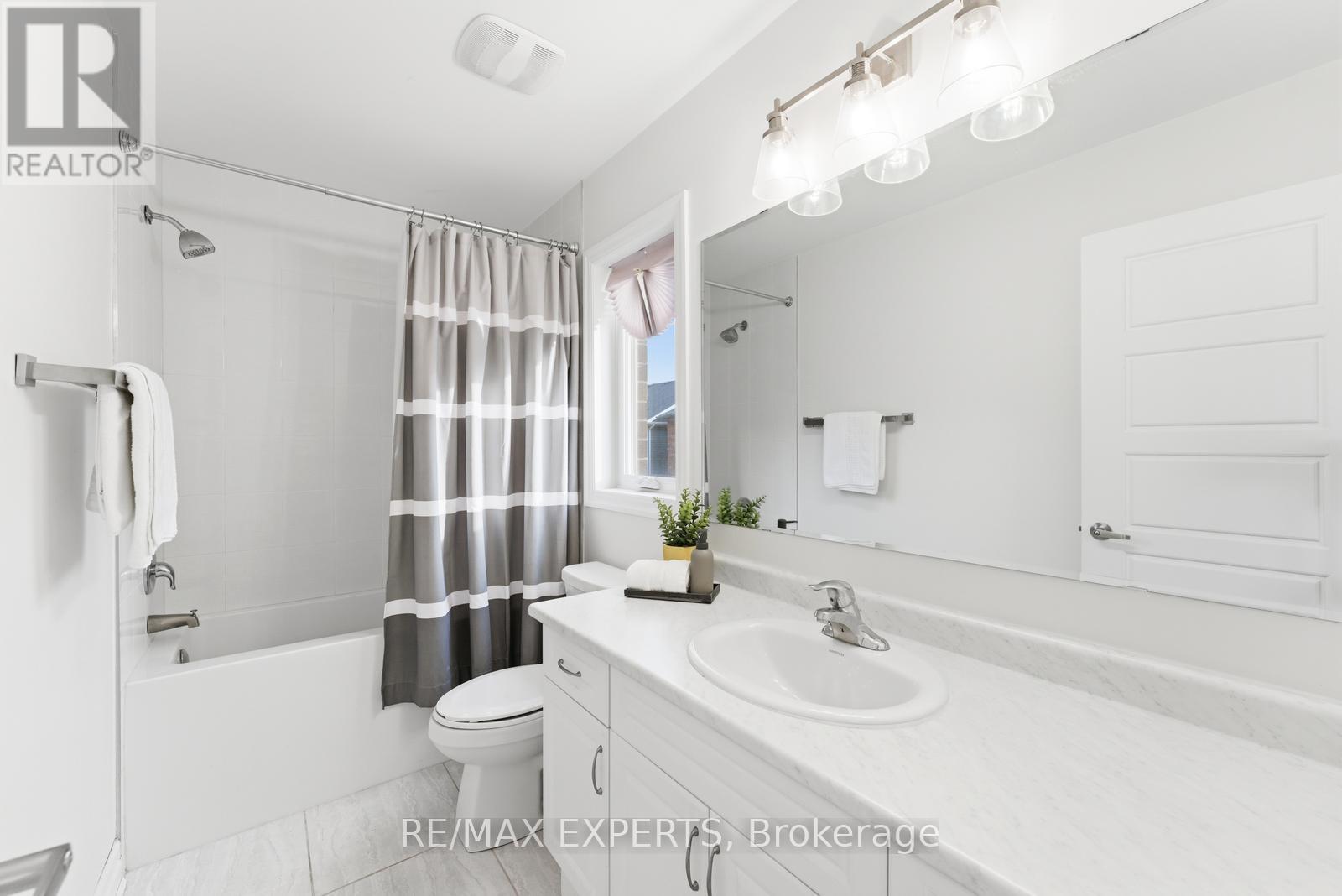 1254 Sweetfern Crescent, Milton, Ontario  L9E 1M1 - Photo 27 - W12935398