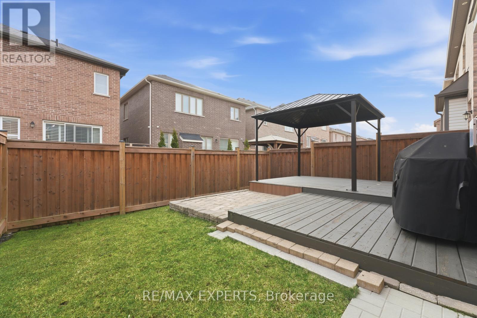 1254 Sweetfern Crescent, Milton, Ontario  L9E 1M1 - Photo 34 - W12935398