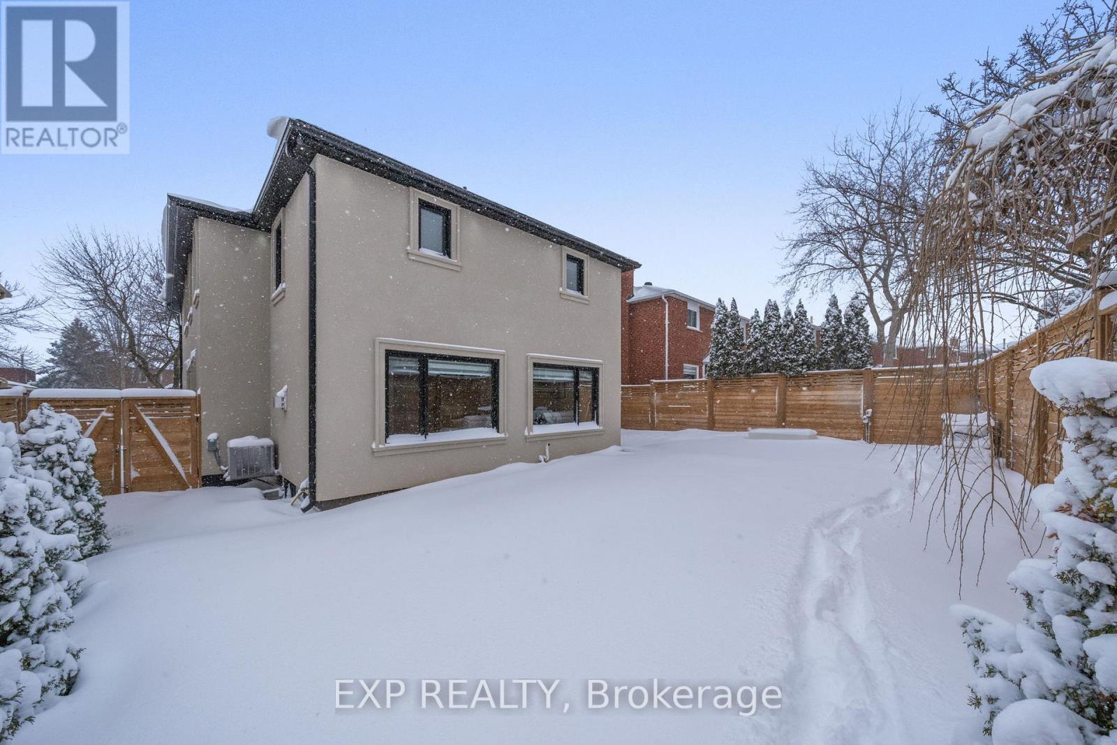 1279 Winterbourne Drive, Oakville, Ontario  L6J 7E4 - Photo 46 - W12935412