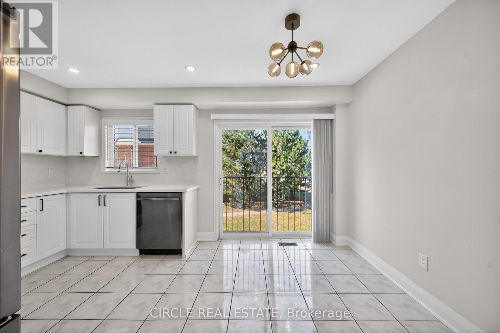 4 - 4950 Albina Way, Mississauga, Ontario  L4Z 4J6 - Photo 7 - W12935454